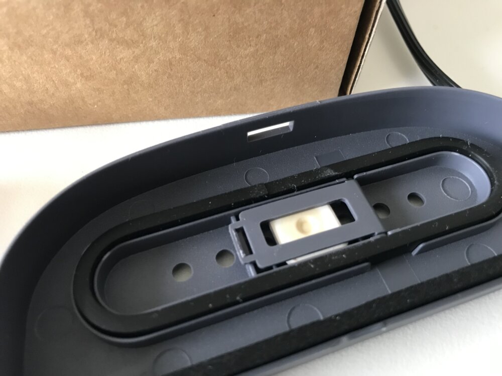 【PR】香付機能付き吸着式衣類スチーマー「Morus V3」を使用レビュー!